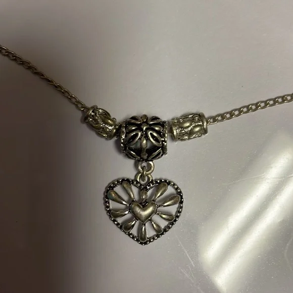 Heart necklace - Picture 2 of 4